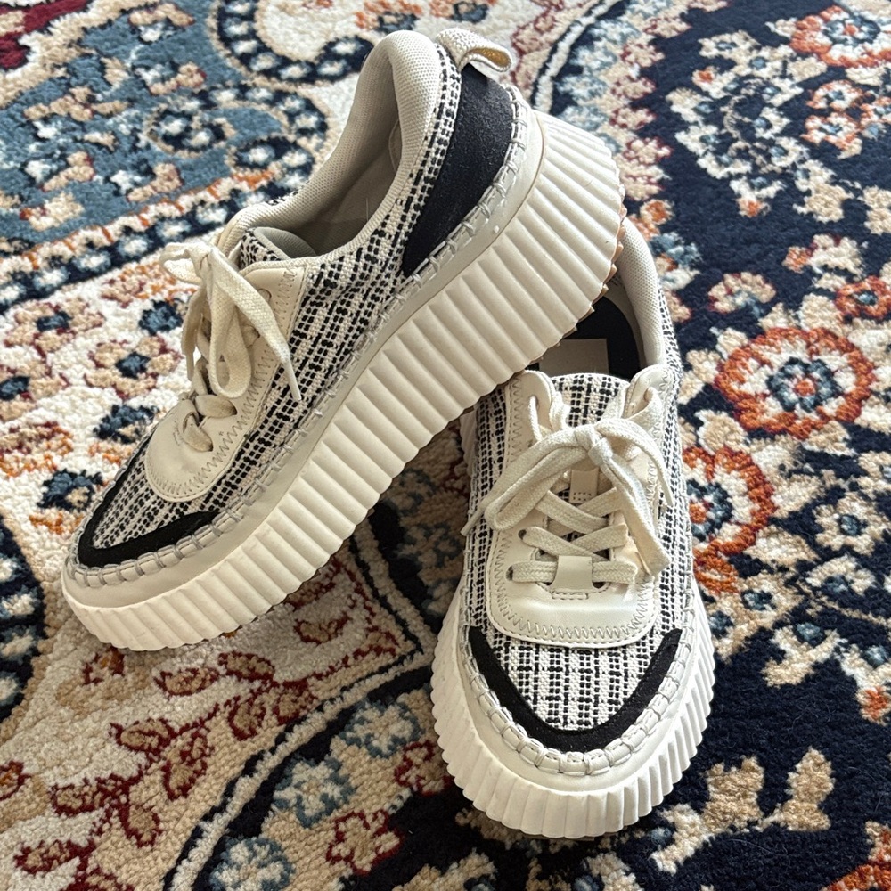 Women’s Dolce Vita Black and Cream Crochet Platform Daran Sneakers Size 6.5